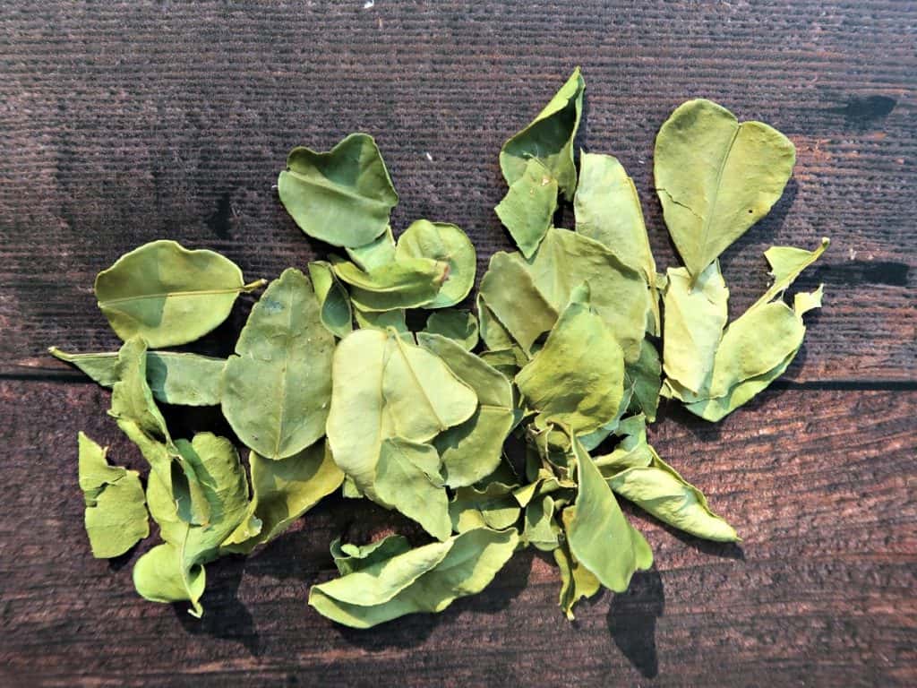 Dried Kaffir Lime Leaves